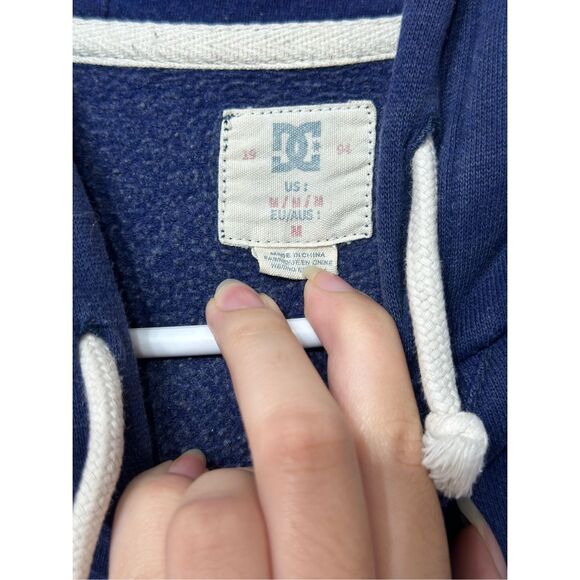 Vintage DC Shoes Blue Rebel Stripe Men's Hoodie Sweatshirt Medium - Picture 4 of 10